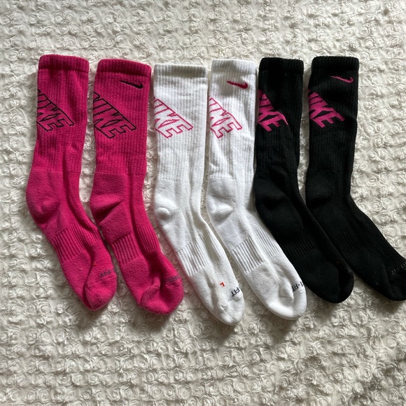 Nike Accessories - Nike Dri-Fit set